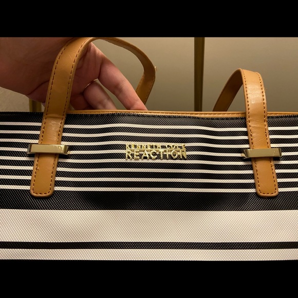New without Tags Kenneth Cole Tote Bag/Purse - Picture 2 of 4